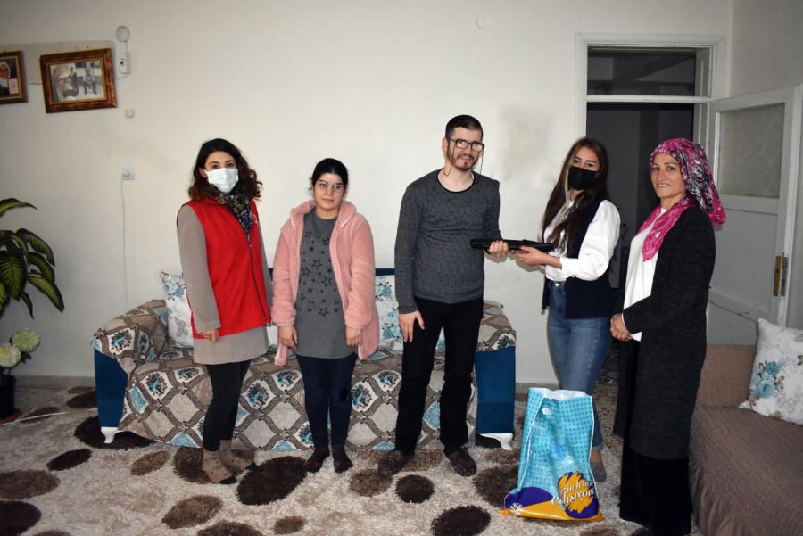 Dünya Beyaz Baston Görme Engelliler Farkındalık Günü