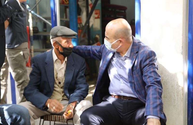 Vali Demirtaş: “Sorunları öncellik sırasına göre çözme gayretindeyiz”