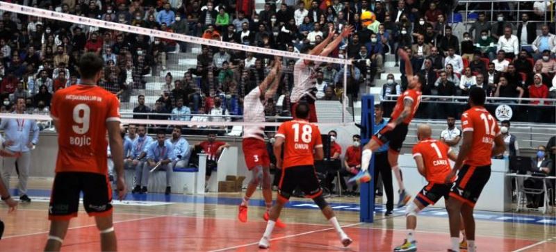 Yeni Kızıltepespor: 3 - Spor Toto: 0