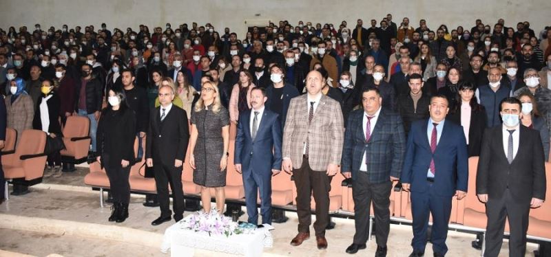 Kaymakam Kayabaş, öğretmenlerin seminer programı açılışına katıldı