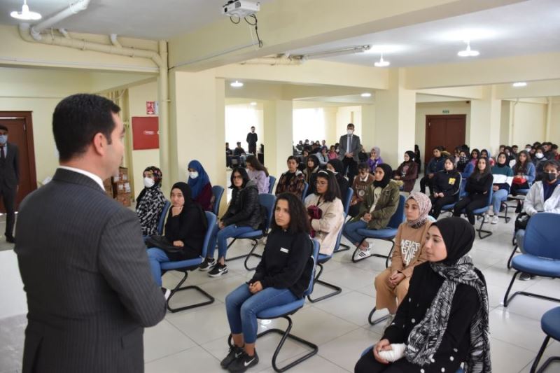 Dargeçitte eğitime destek