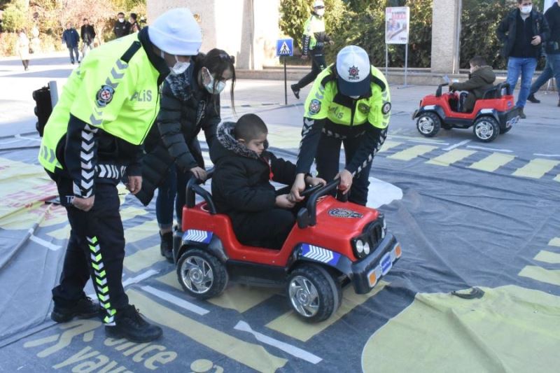 3 Aralık Dünya Engelliler Günü