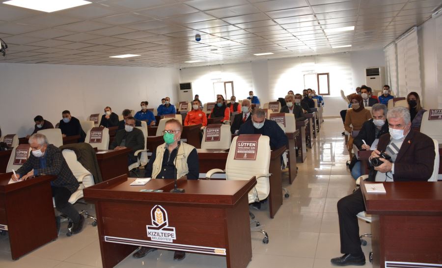 Kaymakam Hüseyin Çam projelerini anlattı