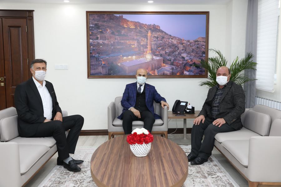 Vali Demirtaş muhtarların sorunlarını dinledi