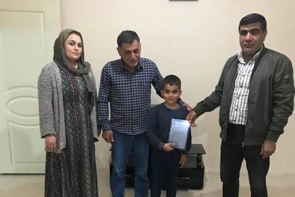 Meral Akşener Kızıltepeli Aryan’a tablet hediye etti