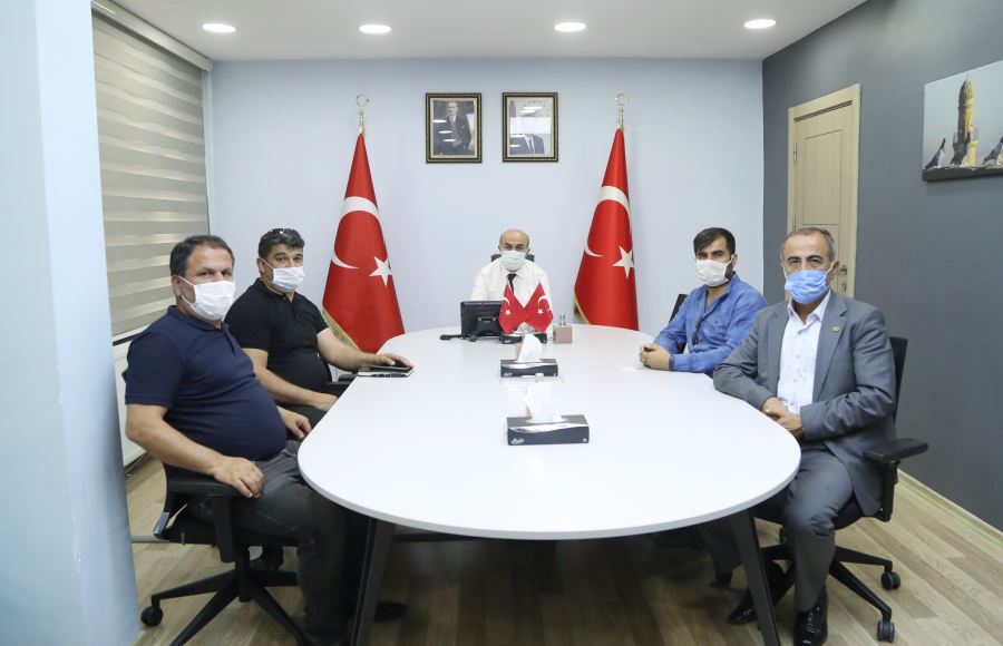 Vali Demirtaş Mahalle Muhtarları İle Bir Raya Geldi