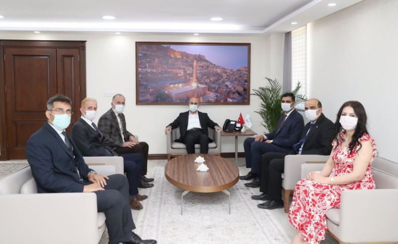 Vali Demirtaş’a Sosyal Güvenlik Haftası Ziyareti