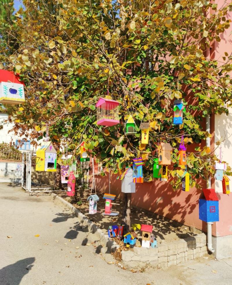 Atık malzemeler sanata dönüştü