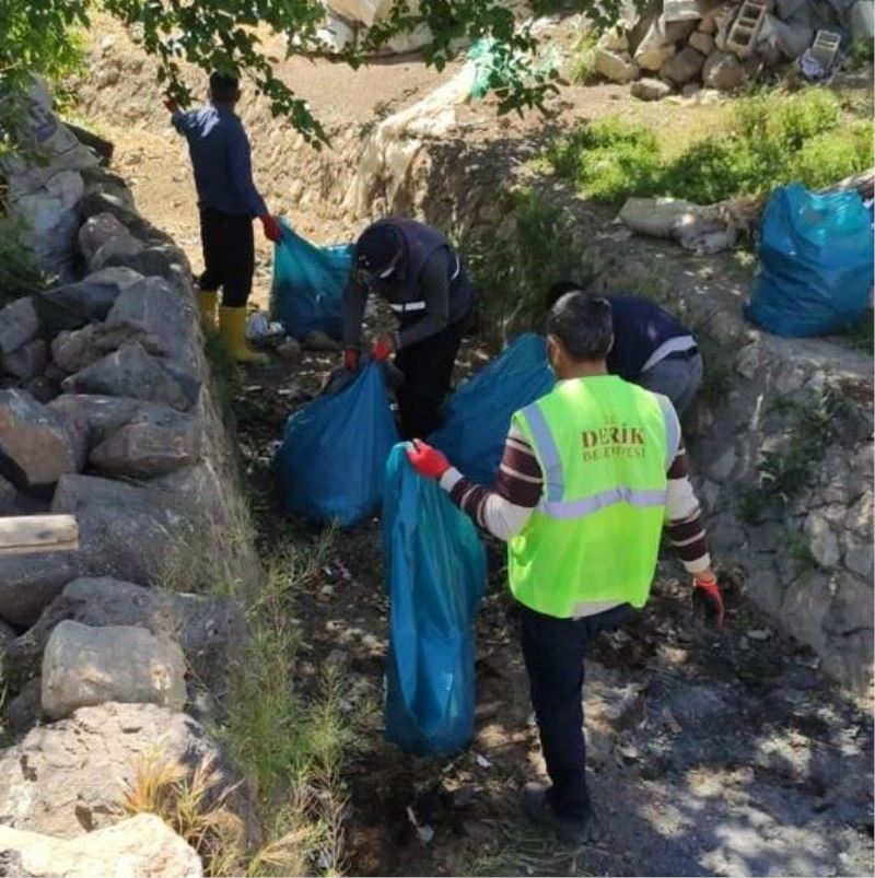 Derik Belediyesi’nde temizlik çalışmaları