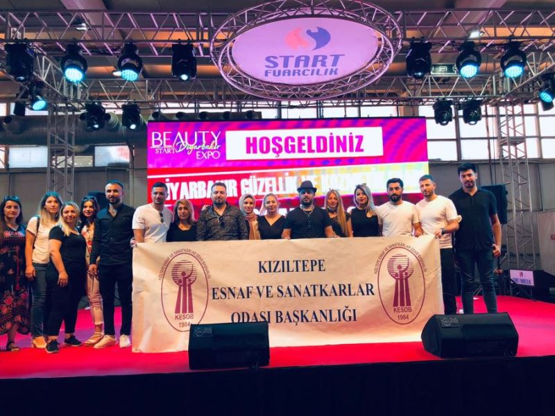 Kızıltepeli berber ve kuaförler Diyarbakır’da boy gösterdi