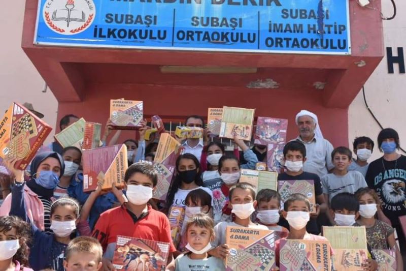 Aytemür’den kırsal mahalle öğrencilerine ziyaret