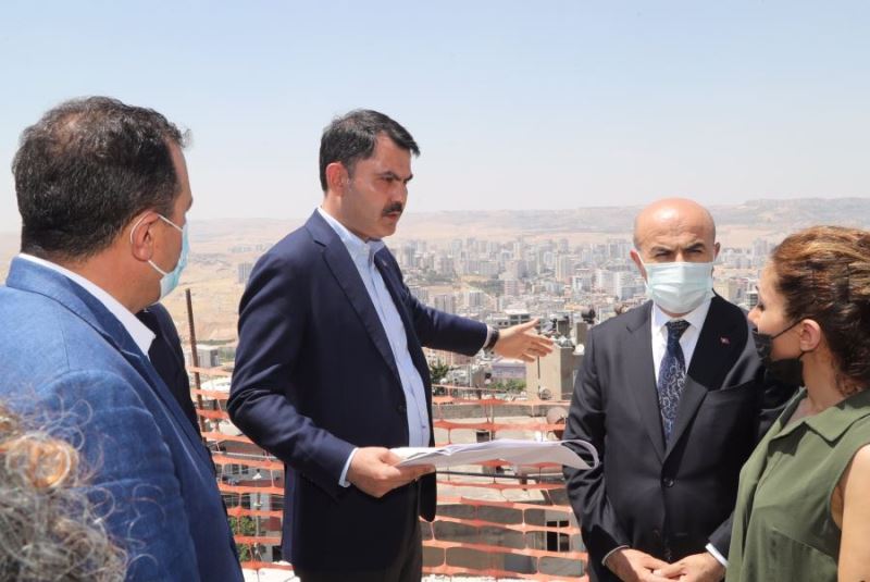 ​Çevre ve Şehircilik Bakanı Kurum Mardin’de yaptıkları ve yapacakları çalışmaları anlattı