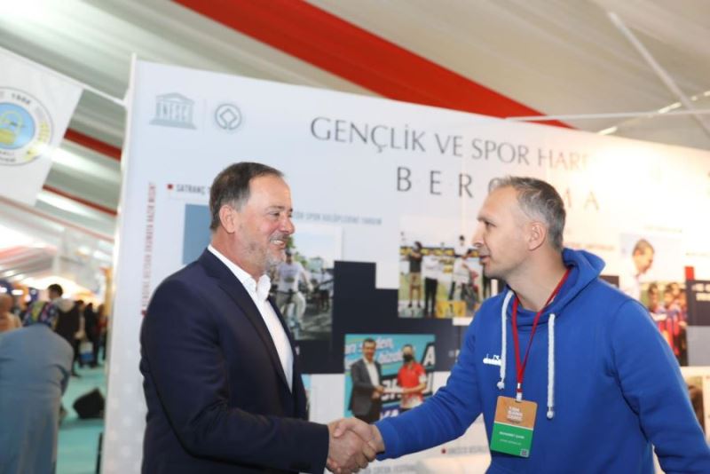 Başkentte Artuklu Belediyesine Yoğun İlgi