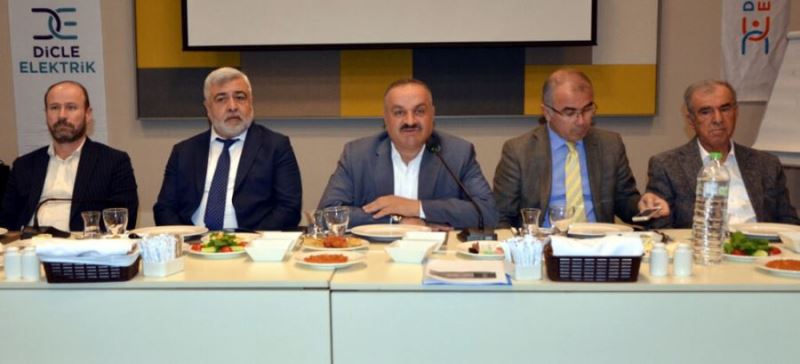 Dicle Elektrik : “Elektrik kredisi tarıma can suyu olacak”
