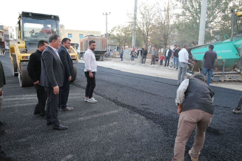 Artuklu Ortaköy Mahallesinde Asfaltlama Çalışmaları Sürüyor