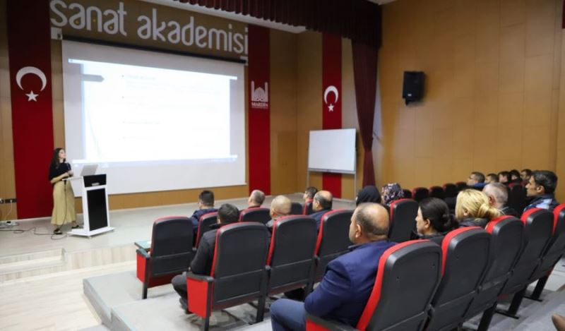 Büyükşehir Belediyesinden Hizmet İçi Eğitim