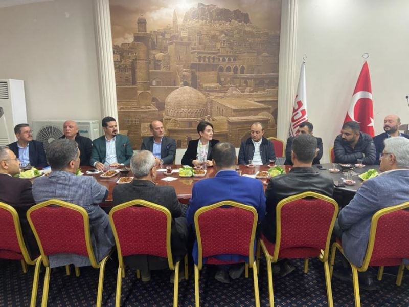 Başkan Mesut Aydoğan İstanbul’da Mardinlileri ziyaret ediyor