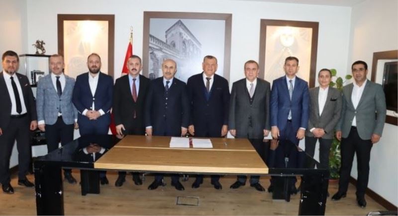 Altunkaya ailesinden eğitime bir okul desteği daha