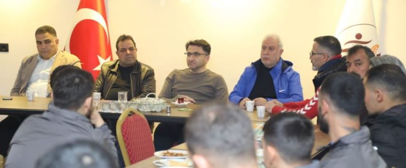 Kaymakam Çam Kızıltepe 47 Spor Kulübü ile bir araya geldi