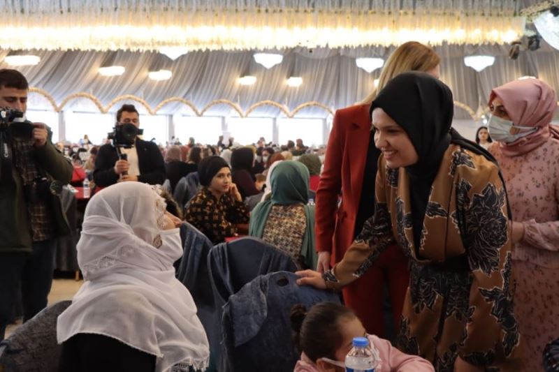 Kadınlar gönüllerince eğlendi