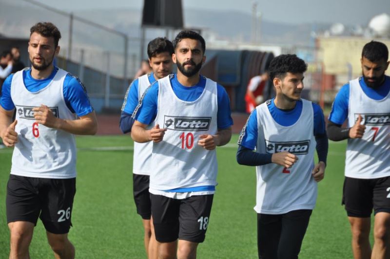 Karbel Karaköprü Belediye Spor maçı hazırlıkları başladı