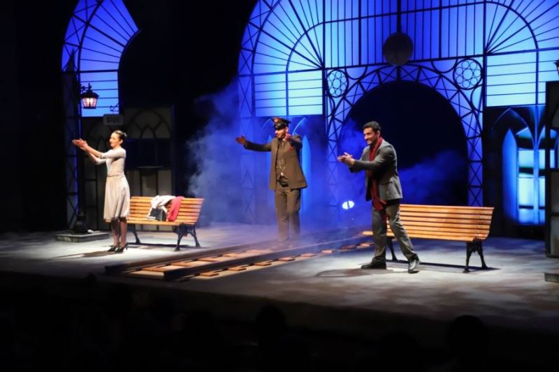 Yirmibironbeş Treni İzleyiciler ile Buluştu