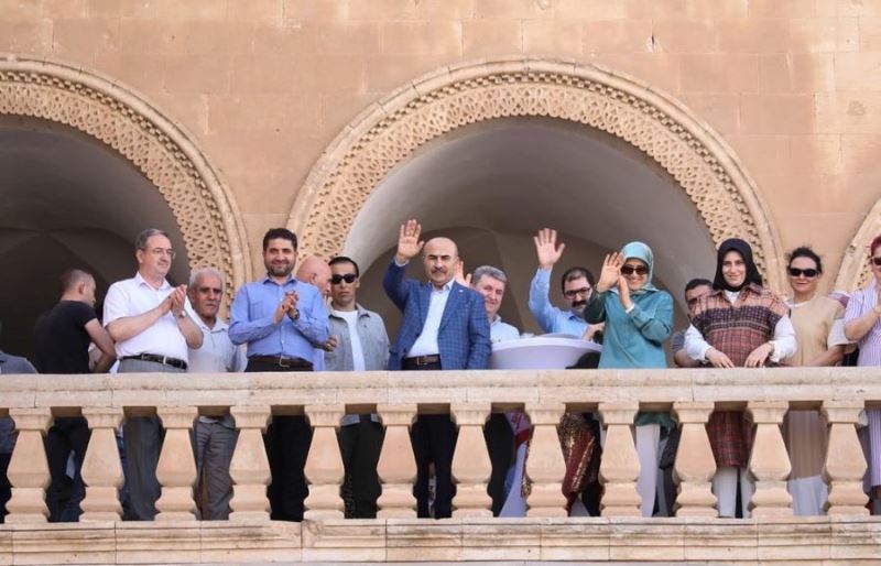 Vali Demirtaş, ADEM Sergilerini Gezdi