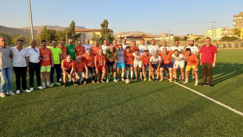 Hakkı Çalış jübilesini yaptı