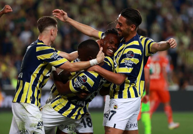 Fenerbahçe, milli araya moralli girdi