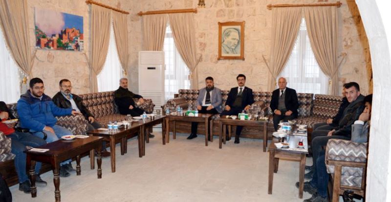 Savur’da tarihi hükümet konağı kafeye dönüştürüldü