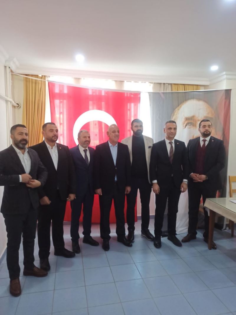 Kızıltepe CHP’de 13 yıl sonra ilçe başkanı değişti