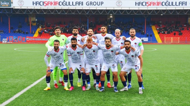 Mardin 1969 Spor 8-1 kazandı, liderliğe yükseldi