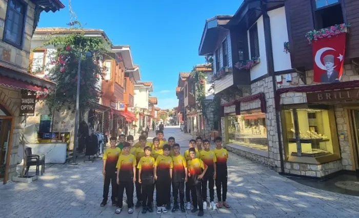 GS Nusaybin Okulu, Akdeniz Junior Cup turnuvasında şampiyon oldu