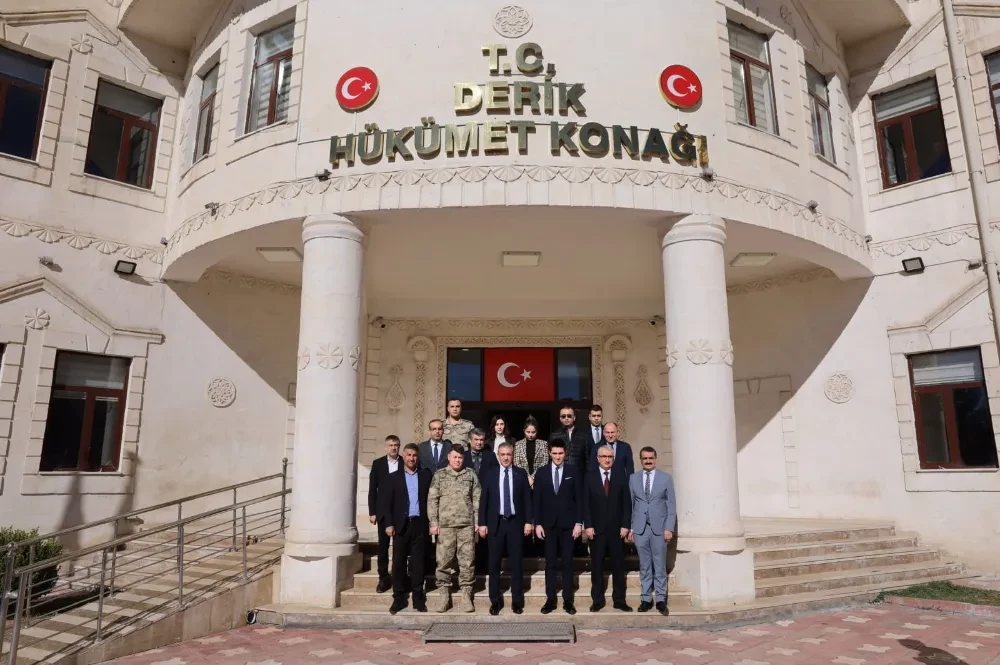 Vali Tuncay Akkoyun Derik ilçesini ziyaret etti
