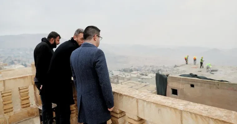 Betonarme Binalar Yıkılıyor Tarihi Mardin Gün Yüzüne Çıkıyor