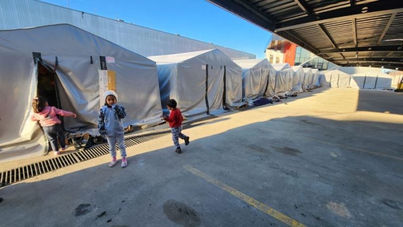 Kadooğlu Deprem Yaralarını Sarmak İçin Çabalıyor