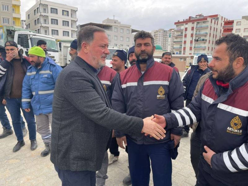 Artuklu Belediyesi Ekipleri Afet Bölgesinden Döndü