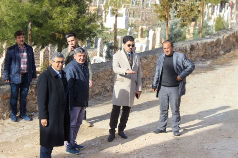 Savur Kaymakamı Kaya, kırsal mahallede incelemelerde bulundu