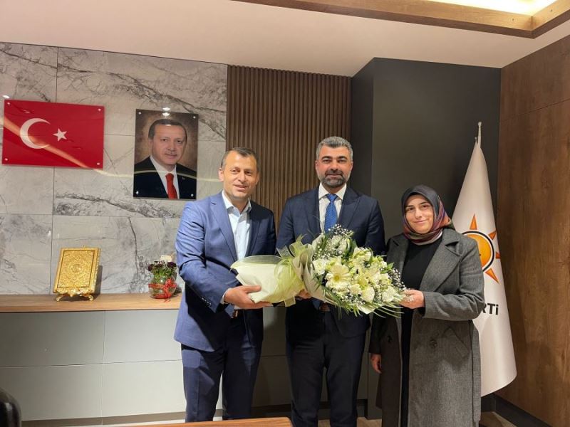 AK Parti Mardin İl Başkanlığında devir teslim töreni düzenlendi