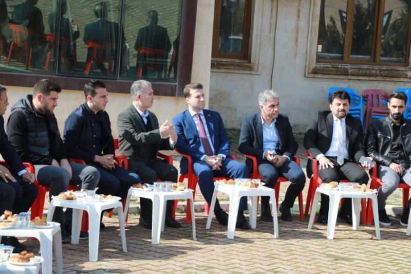 Çay Sizden Simit Bizden