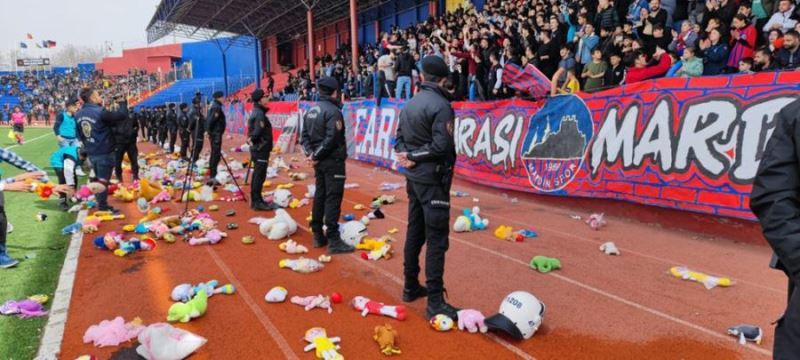 Depremzede çocuklar unutulmadı