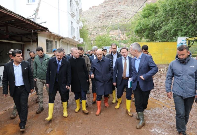 Mardin Valisi Demirtaş, sel bölgesini inceledi