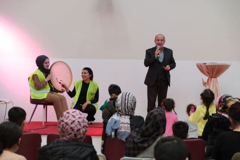 Artuklu Üniversitesi Ramazan Şenlikleri Renkli Görüntülerle Sona Erdi