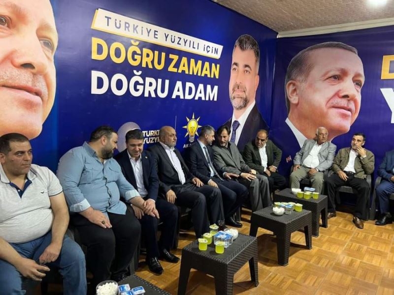 Ak Parti adayı Faruk Kılıç’ın bayram programına yoğun ilgi