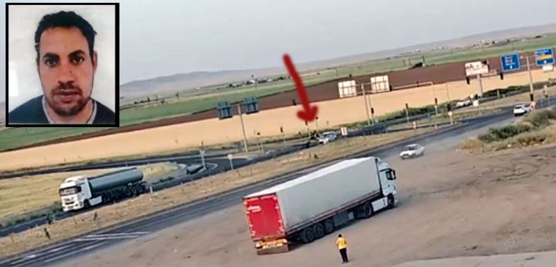 İpekyolunda araçla çarpışan motosikletteki baba ve oğlu yaralandı