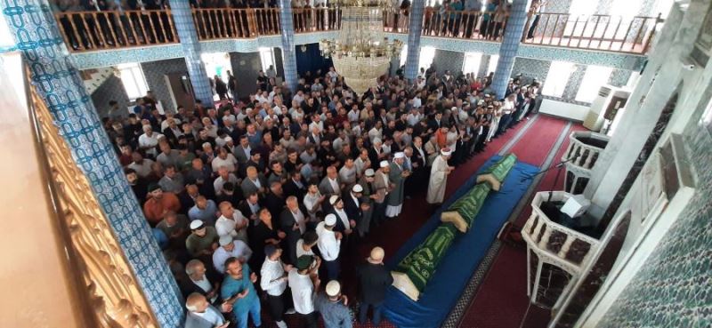 Yaşamını yitirenlerden 3’ü memleketleri Mardin’de toprağa verildi
