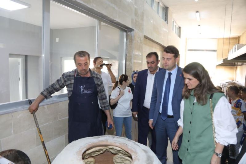 Kızıltepe Kadın Emeği Tandır Evleri’nin Açılışı Yapıldı