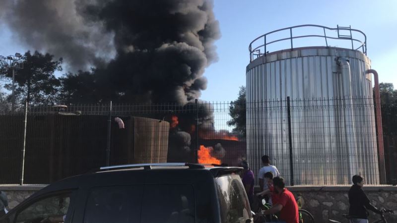 Karayolları 93. Şube Şefliği Kızıltepe Bakım Evi yerleşkesinde yangın