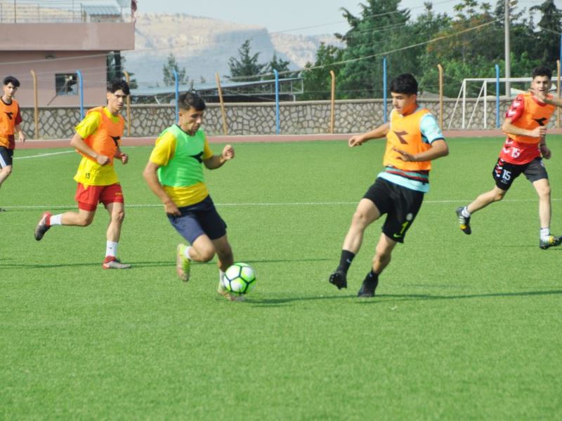 Mardin 1969 Spor seçmelerine Türkiye’nin 4 bir yanından futbolcu katıldı