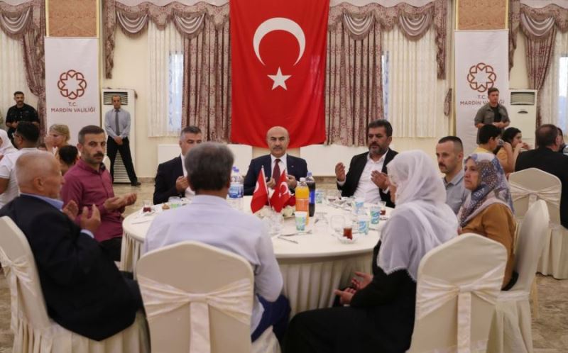 Vali Demirtaş Şehit Yakınları Gaziler ve Aileleri ile Bir Araya Geldi